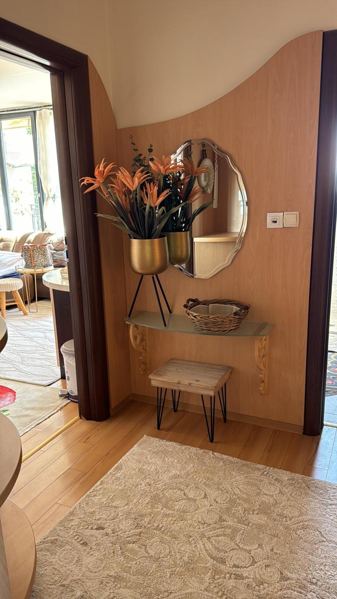 Downtown Central Apartment With Working Kitchen, City Views & Free Parking Kazanlŭk Exterior foto