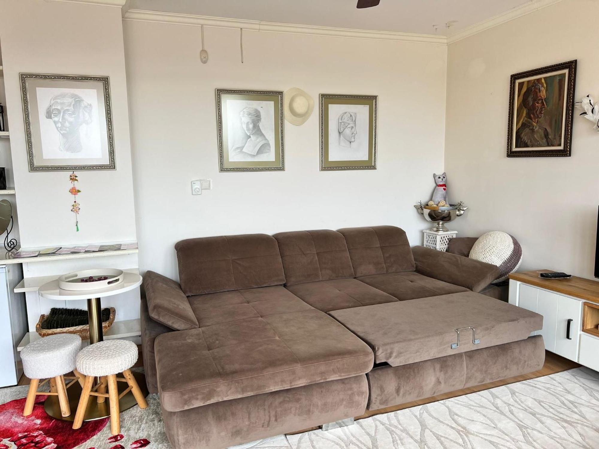 Downtown Central Apartment With Working Kitchen, City Views & Free Parking Kazanlŭk Exterior foto